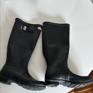 Hunter Classic Black Waterproof Boots size US 7M